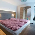 Guest house Klein 4*