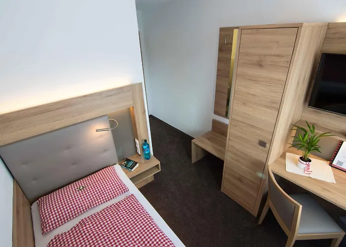 Гостевой дом Klein Бад-Ласфе